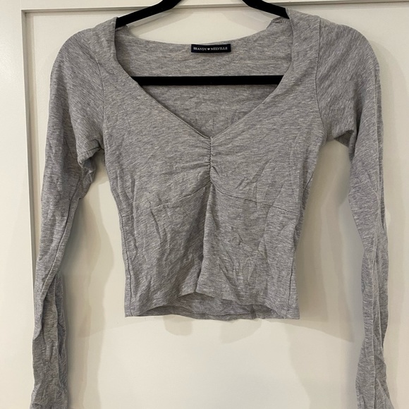 BRANDY MELVILLE Grey Long Sleeve Crop Top - Picture 3 of 3